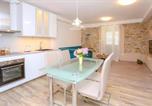 Location vacances Stobreč - Amazing Apartment In Stobrec With Wifi-3