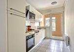 Location vacances Arcachon - T3 Confortable à Arcachon Centre avec Loggia, Parking et Clim, à 400m de la Plage! - Fr-1-433-120-2