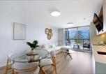 Location vacances Magenta - Waterfront, Pool, Balcony, Prime Location-1