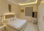 Location vacances  Arabie Saoudite - الوسام شقة كبيرة 3 غرف نوم وصالة Large apartment with 3 bedrooms and a living room-1
