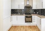 Location vacances Windsor - The Courtyard 2 Bedroom Apartments in Central Windsor with Parking-3