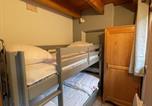 Location vacances  Cantal - Duplex au Lioran avec balcon, proche pistes et commerces - Fr-1-787-25-4