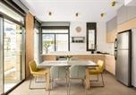 Location vacances  Israël - Luxury Beachside 3br with Balcony-2