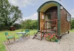 Location vacances Llanfrynach - Brown Hare Shepherds Hut-2
