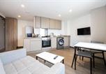 Location vacances La cathédrale Saint Michael de Coventry - Two Bedroom Flats Near Coventry Station-3