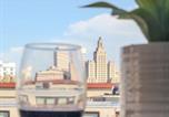 Location vacances Newport - Jennifer's Chic Downtown City Views Private Deck-3