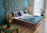 Location vacances Eger - Holiday Home & Apartment-3