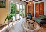 Location vacances Ploumilliau - Awesome Home In Ploubezre-3