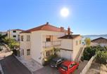 Location vacances Seget - Apartments by the sea Seget Donji, Trogir - 2029-1