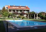 Location vacances O Grove - Apartamentos As Lagoas-1