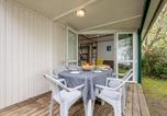 Location vacances  Dordogne - Chalet 6 pers, Terrasse, Deux chambres - Api-1-52-741-2