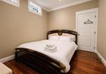Hôtel Richmond - Tranquil Retreat Charming 1 Bed, 1 Bath Share House in Vancouver-2