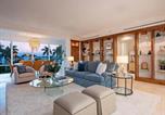 Location vacances Naples - Spacious Beachfront Condo-3