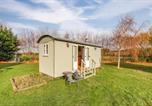 Location vacances Catfield - Shepherds Hut by Leap Escapes-1