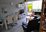Location vacances Dahme - Fewo 7 mit Süd- Terrasse 3 Zimmer Tram-polin Tischtennis Schaukel-2