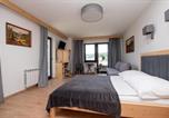 Location vacances  Jaworzyna - Pod Hawraniem pokoje z widokiem na Tatry Ski & Bike Friendly Jurgów-1