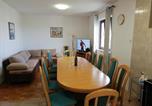 Location vacances Nin - Apartment in Nin with sea view, terrace, air conditioning, Wi-Fi (4868-4)-2