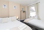Location vacances Poole - Open Mind Property - House with 6 Double Beds-4
