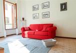 Location vacances Desenzano del Garda - Margherita Castle Charm By Case al Lago-1