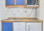 Location vacances Urrugne - Appartement avec Terrasse et Piscine à 2 pas de la Plage - Fr-1-4-567-4
