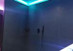 Location vacances Roquebrune-sur-Argens - La Nuit Des Secrets Love Room 4 étoiles avec Jacuzzi et Sauna-4