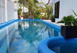 Location vacances  Kèp sur Mer - Villa Tropica-3