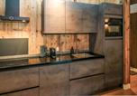 Location vacances Arriach - Stylish Loft Apartment with Mountain View near the Lake-2