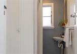Location vacances  Huka falls - Wanderlust Retreat- Quaint and Romantic Cottage-2