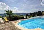 Location vacances  Loire - Gîte 75m² avec terrasse, nature et Vtt - Fr-1-496-99-1