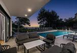 Location vacances Mošćenička Draga - Villa with 6 Bedrooms and Heated Pool-2