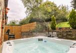 Location vacances  Gare de Keighley - Middle Barn-1