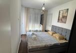Location vacances Kragujevac - Kragujevac One-Bedroom-1
