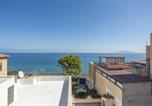 Location vacances  Ville métropolitaine de Palerme - La Loggia sul Mare-1