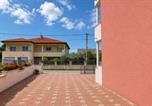 Location vacances Sukošan - Nice Apartment In Sukosan With Wifi-2