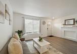 Location vacances Kirkland - Central Bellevue Retreat Private Rooms-2