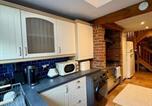 Location vacances Winchester - Historic 3-Bed Cottage with Garden in Hursley-4