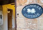 Location vacances  Gare de Mansfield - Magnolia Cottage-2
