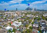 Location vacances Conroe - Montrose Getaway Condo Free Wine & Balcony-2