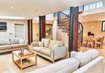 Location vacances Newbrough - The Carriage House-2