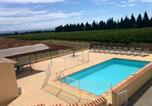 Location vacances Beaumes-de-Venise - Château Mazane-1
