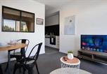 Location vacances  Australie - Cozy 1br Apt Walk to Swinburne & Glenferrie Rd-3