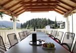 Location vacances Ploče - Villa with with 5 apartments in Peracko Blato-2