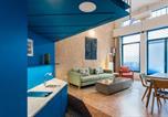 Location vacances Athènes - Architect designed studio with green rooftop! Ep7l-1