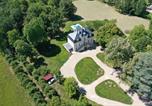 Hôtel Saint-Laurent-des-Vignes - Manoir Le Coutureau maisons d'hôtes-3