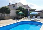 Location vacances Aéroport de Zadar - Villa Surać-3
