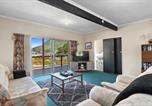 Location vacances  Nouvelle-Zélande - Coastal Charm - Picton Holiday Home-1