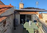 Location vacances Latour-Bas-Elne - Superbe maison avec terrasse a quelques minutes des plages-1