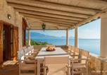 Location vacances La plage de Navagio - Blue Caves Villas - exceptional Villas with private pools direct access to the sea-2