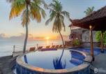 Villages vacances Bangli - Paradise Palm Beach Bungalows and Dive Center-1