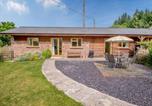 Location vacances Berkeley - The Stable Rose Cottage-2